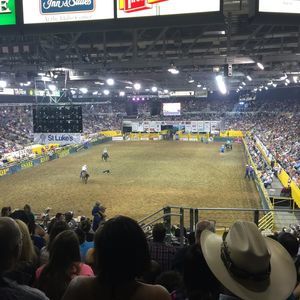 Meet your Posher, Gisel